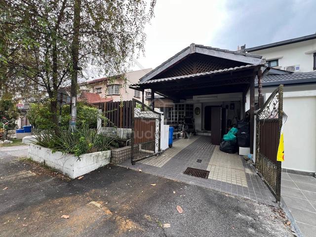 Double Storey Terrace Endlot Open Facing Bukit Rahman Putra, Sg.Buloh 1
