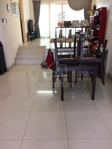 Bayan Villa 3R3B FREEHOLD@ Seri Kembangan,Bukit Serdang,Puchong South 1