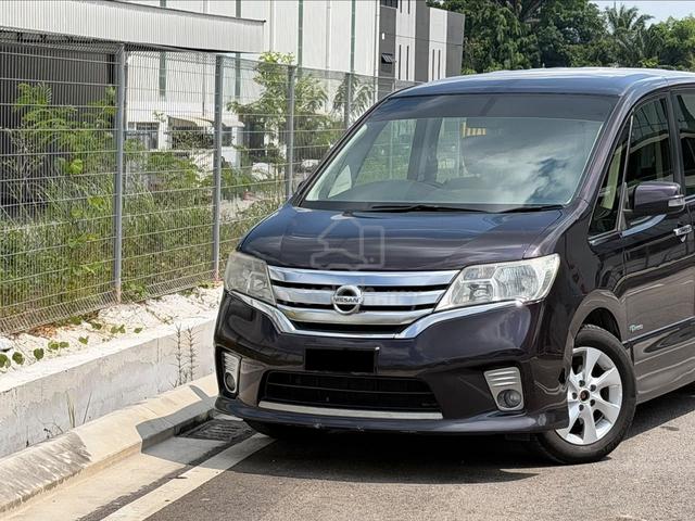2013 Nissan SERENA 2.0 S-HYBRID Hwy Star MPV King - 5