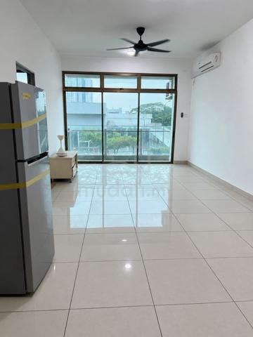 Parc Regency 1
