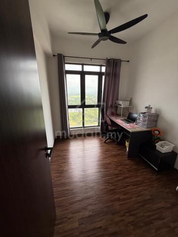Cozy Female Room at K Avenue ✨ Utilities Included 1