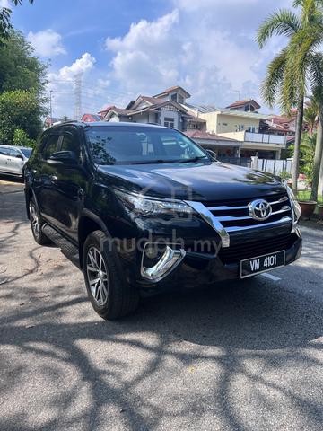 2017 Toyota FORTUNER 2.7 SRZ 4X4 2TR-FE (A) - 1