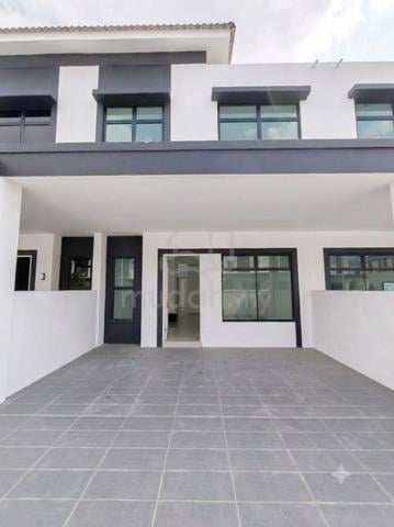 Eco Tropics BREEZEGATE Kota Masai Double Storey Terrace House for Rent 1