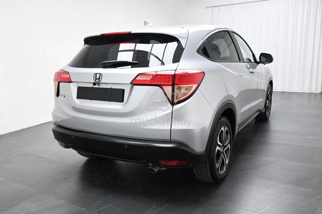 2017 Honda HR-V 1.8 S ENHANCED HRV (A) FULL LOAN ✅ - 4