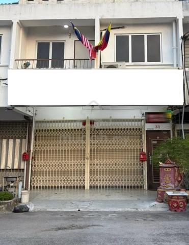 Old Klang Road 3-Storey Shop Lot For Rent 1