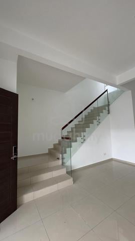 Melaka Ayer Keroh Country Villas Double Storey Renovated Below Value 1