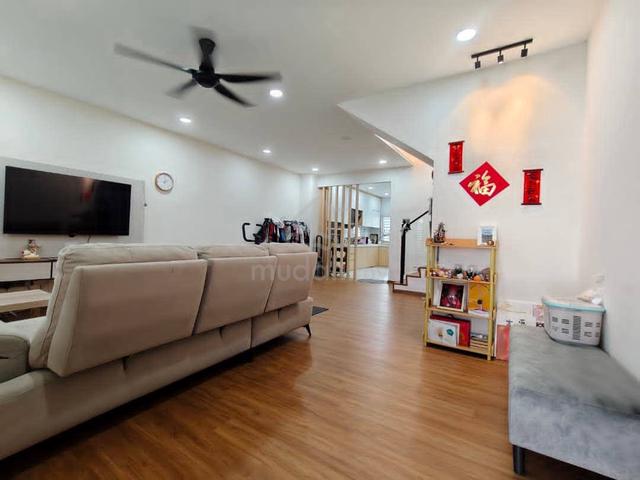 Pulai Mutiara Fully Renovated Double Storey For Sale 1