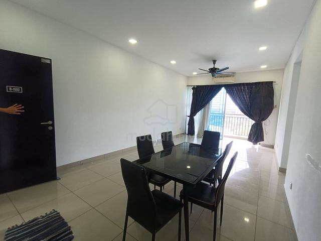 D'Rich Executive Suites 1