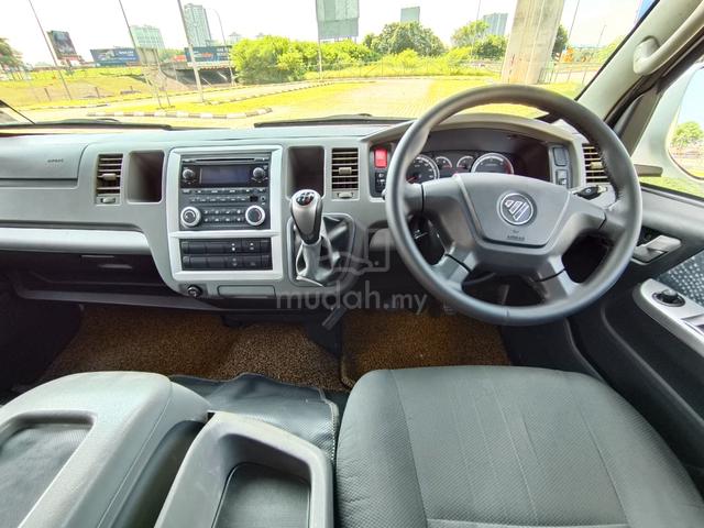 2016 Foton View 2.8 (M) Window Van 14 Seat Diesel - 5
