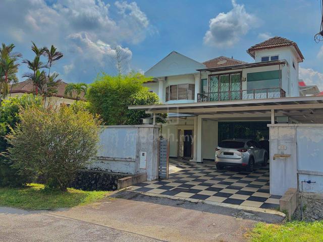 HUGE LAND ‼️ Bungalow 2 Storey Bandar Teknologi Kajang 1