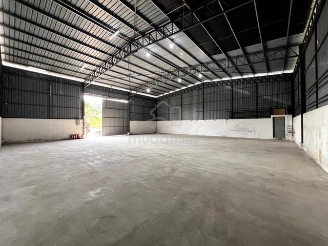 Warehouse For Rent at Kampung Selamat l Tasek Gelugor 1