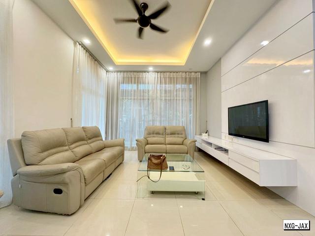 Fully Furnished!!Setia Eco Park Phase 7 Setia Alam Double Stry Semi D 1