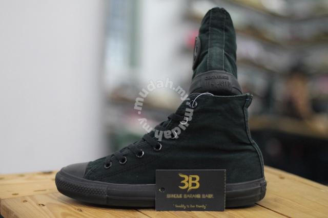 Mængde penge angreb Marine Size 6 UK ( 39 EUR ) CONVERSE Black Highcut Shoes. - Shoes for sale in  Kajang, Selangor