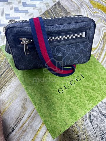 Gucci Black Soft GG Supreme Monogram Web Belt Bag - photo 3 of 6