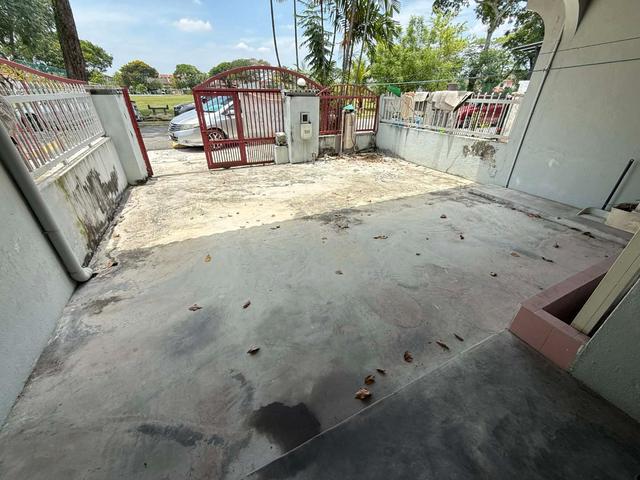 Taman Sri Muda, Guard 20x60 Seksyen 25, Shah Alam, Facing Garden 1