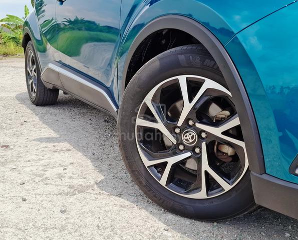 2019 Toyota C-HR 1.8 (A) loan kedai - 4