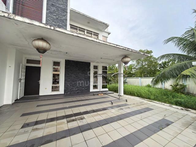 Corner Lot - Mutiara Rini 2 Storey Corner Gated Guarded 48x70 1
