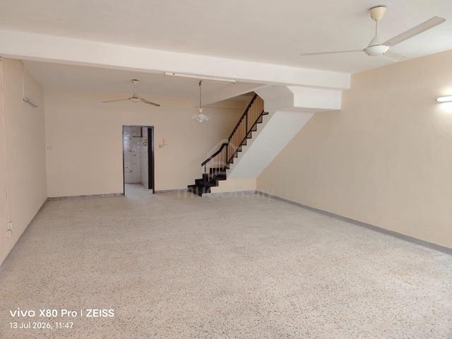 Terrace house, Gelugor , Sungai Dua, Prime location, USM 1