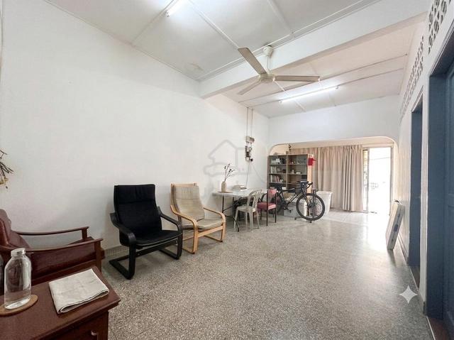[NEAR LRT + FACING ROAD] Single Storey @ Taman Seapark, PJ 1