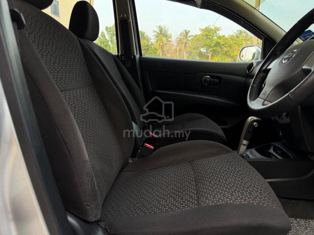 2011 Nissan GRAND LIVINA 1.6 IMPUL (A) - 4
