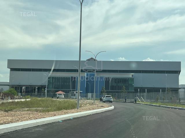 1000 Amp Detached Warehouse Loading Bay Sultan Suleiman North Port 1