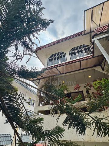 4 storey semi-detached house in Taman Tan Yew Lai 1