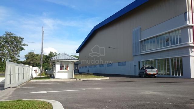 Modern Industrial Warehouse in Proton City, Tanjung Malim, Perak Q5561 1