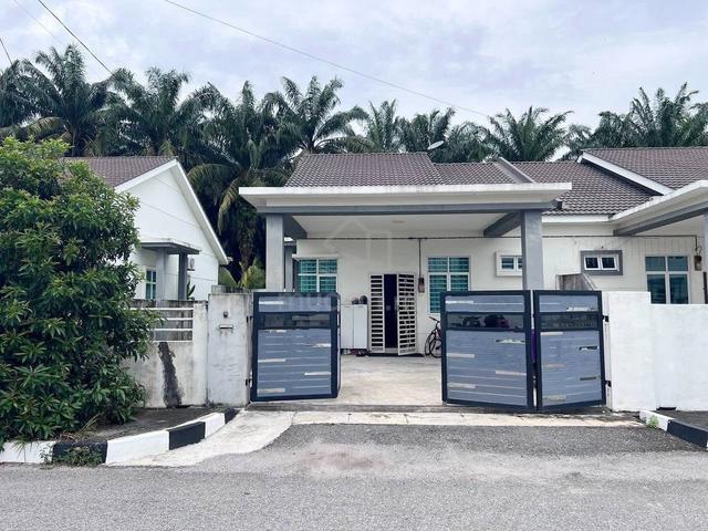 Semi D Renovated Tanah Belakang Luas - Bandar Permata Lunas 1