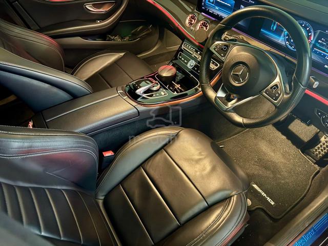 2018 Mercedes Benz E300 2.0 AMG Local Black Int - 4