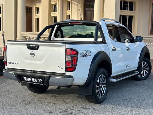 2018 Nissan NAVARA 2.5 VL (A) 4X4 FULL LOAN NP300 - 3