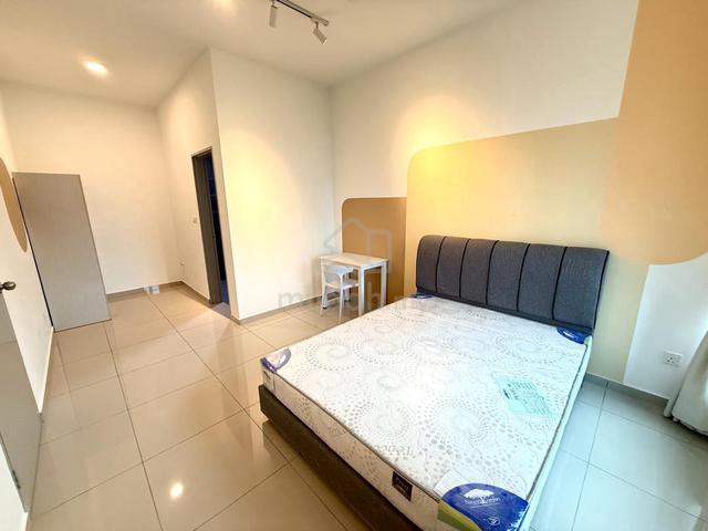 1 Min Walk LRT, Master Room w/ Private Bath, NIKKA, Cheras Permaisuri 1