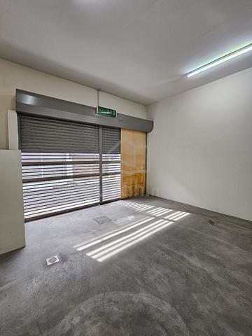 Ground Floor Available for Rent Near Eco Ardence Cahaya Alam Murah 4