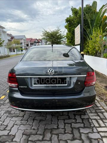 2017 Volkswagen VENTO 1.6 COMFORTLINE (A) - 4