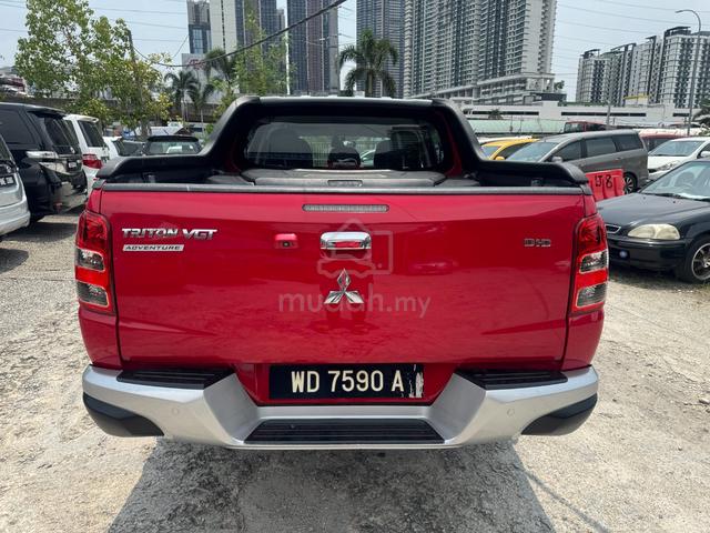 TRITON 2.5 VGT ADVENTURE,Leather Seat,Paddle Shift - 5