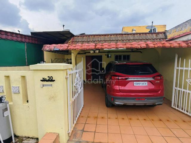 STRATEGIC LOCATION 1 Storey Terrace Taman Mawar, Bandar Kinrara 1