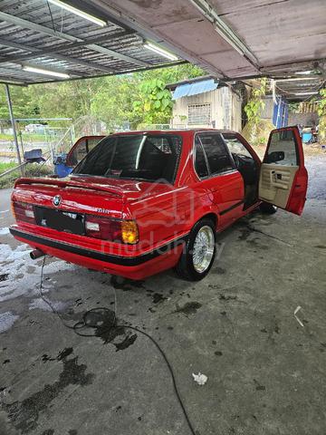 E30 318i - Fully Restored & Original Condition - 2