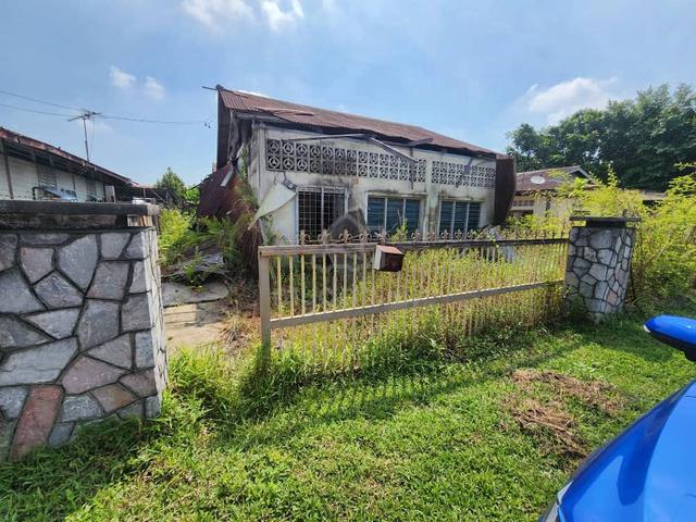 Perak Lahat Leasehold House land For Sale 1