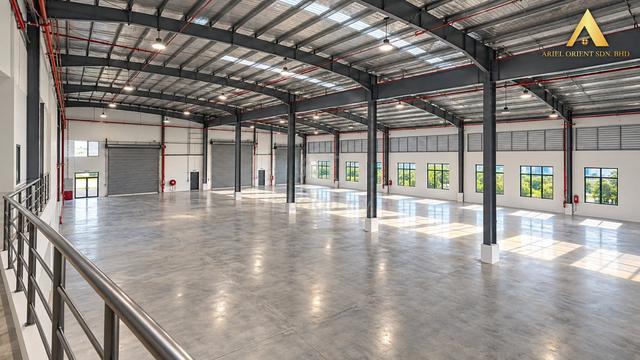 Large Corner Industrial Factory 5119 Sq.Ft for Sale at Batu Maung 1