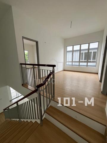 Kota Bayuemas Endlot Unit for Rent 4