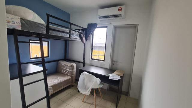 Uni Suites 3