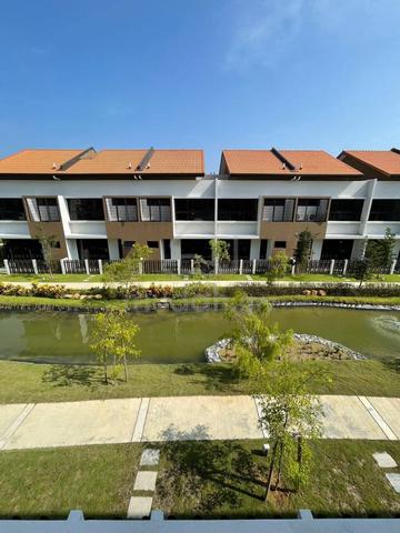 2 Storey House Setia Warisan Tropika Waterways Kota Warisan Sepang 1