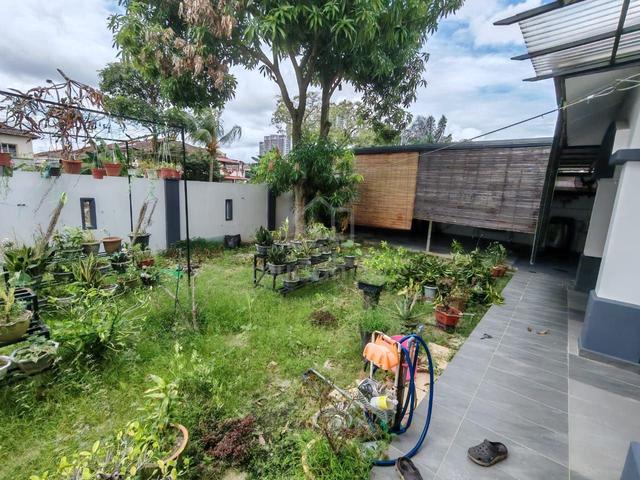 51x70 Fully Renovated Bukit Indah Single Storey Corner Lot 1
