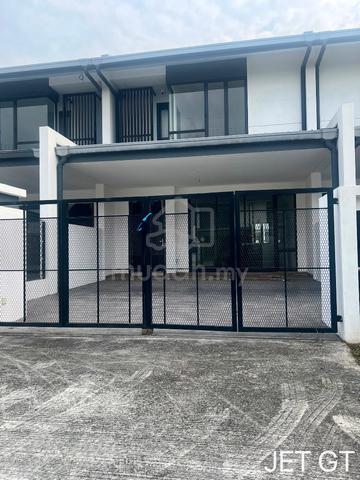 Nadira @ Bandar Bukit Raja Below Market🔥Double Storey For Sale✨ 1