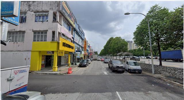 setapak , jalan genting kelang 3 sty shoplot , 22x80 facing main road 1