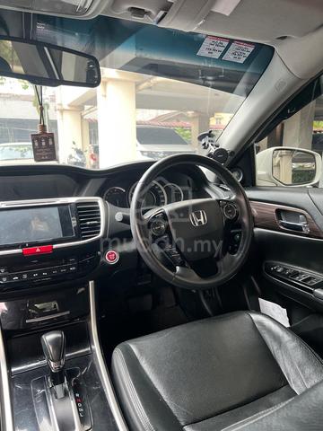 2017 Honda ACCORD 2.0 VTi-L FACELIFT (A) - 4