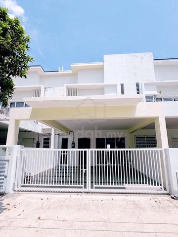 Sendayan Suriaman 22x80 with nice condition (Rdy move in) 1