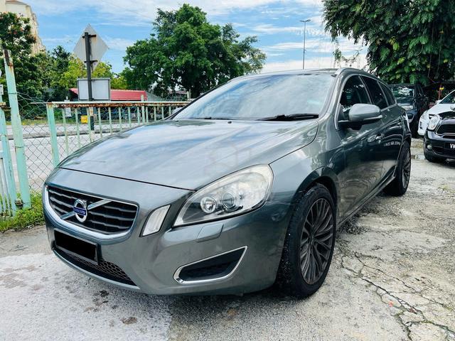 2013 Volvo V60 1.6 T4 (A) 1YRS WARRANTY - 4
