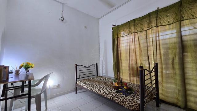 (Include Electric & Water) Single Fan Room for rent (BOTANIC ANGSANA) 1