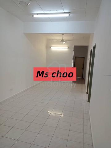 Sungai Ara single storey terrace well maintain 1