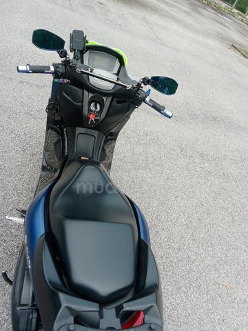 YAMAHA nmax - photo 2 of 10